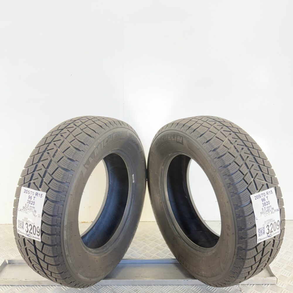 Gomme Usate 205 70 R15 96T Michelin Latitude Alpin 71% Invernali - immagine 6