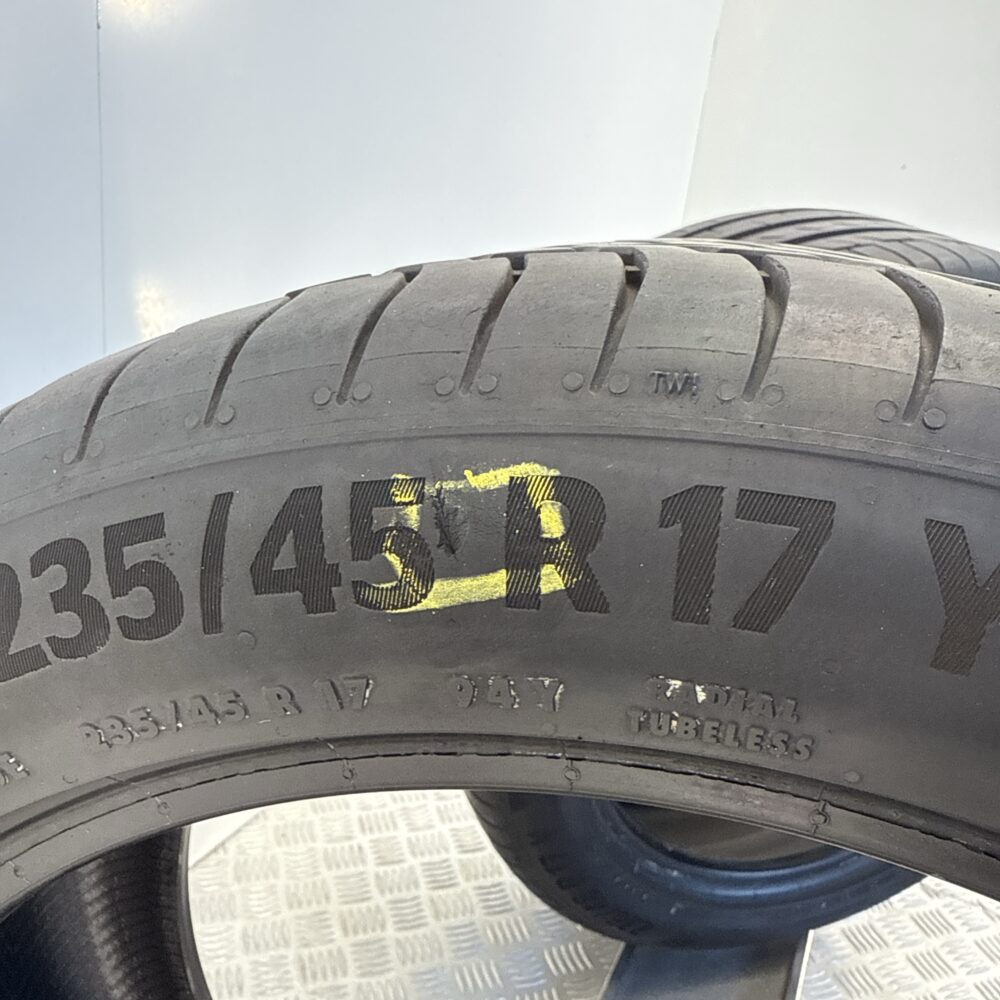 Gomme Usate 235 45 R17 94Y Continental Premium Contact 6 86% Estive - immagine 8