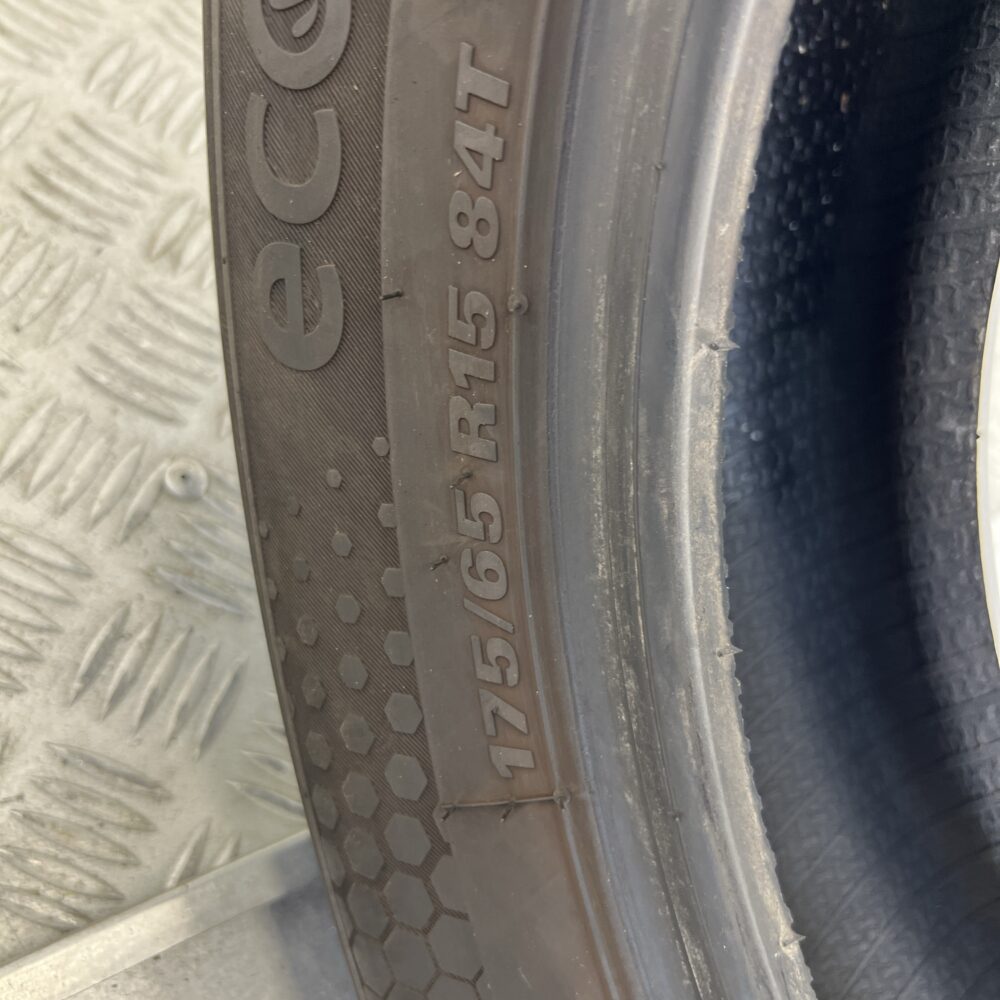 Pneumatico Usato 175 65 R15 84T KUMHO Ecowing ES31 Estivo - immagine 7