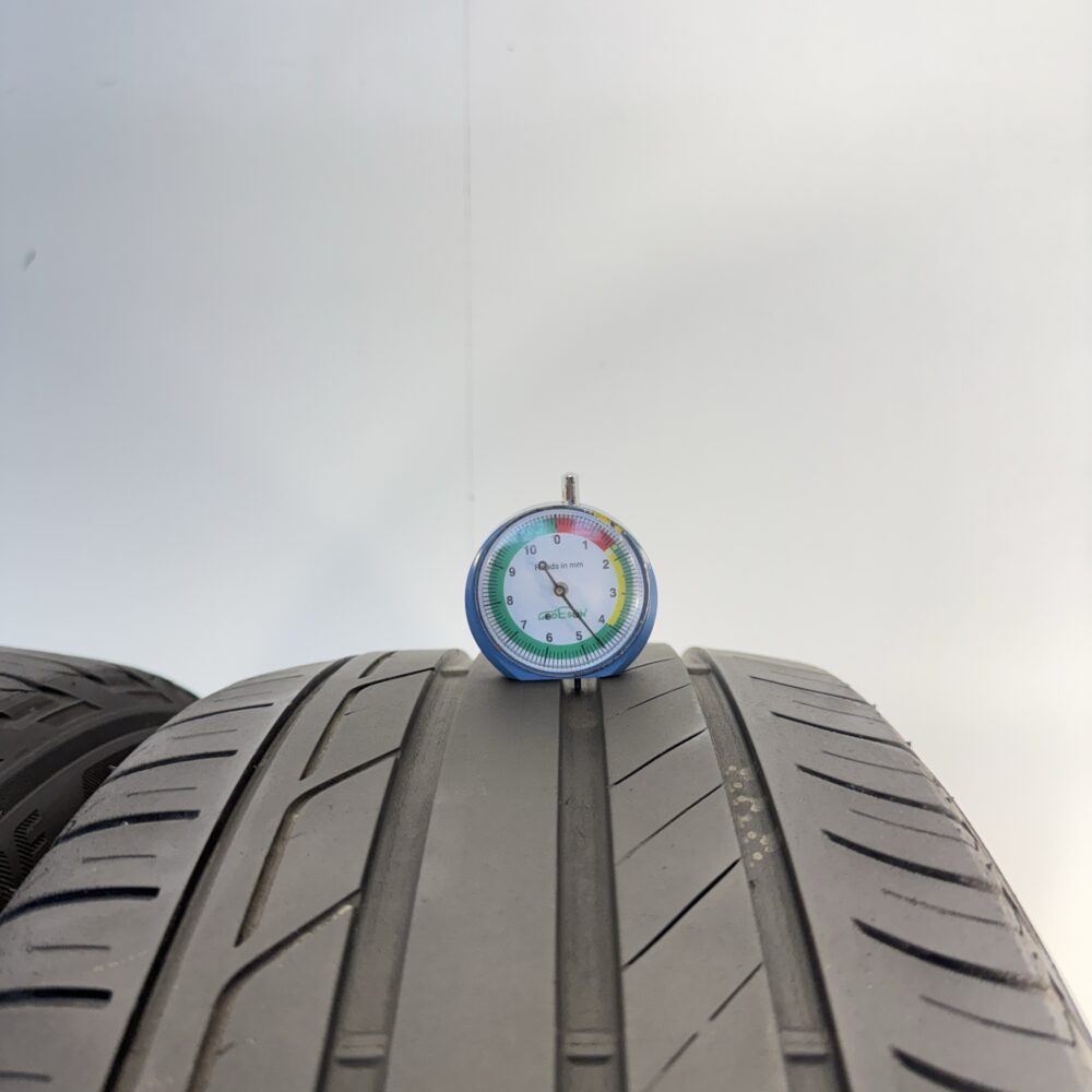 Gomme Usate 215 50 R18 92W Bridgestone Turanza T001 Estive - immagine 2