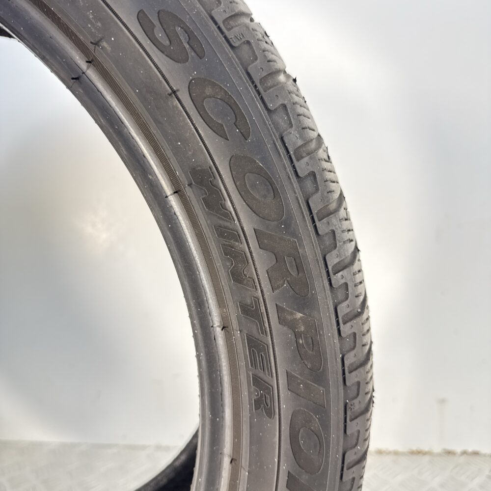 Gomma Usata 275 40 R21 XL 107V Pirelli Scorpion Winter Invernale - immagine 10