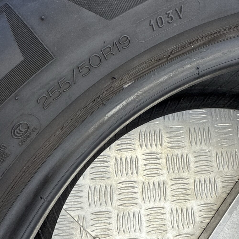 Gomme Usate 255 50 R19 103V Michelin Latitude Tour HP 74% Estive - immagine 9
