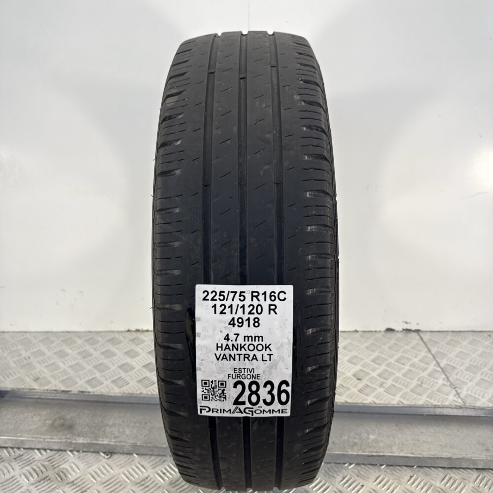 Gomma Usata 225 75 R16C 121/120R Hankook Vantra LT Estivo