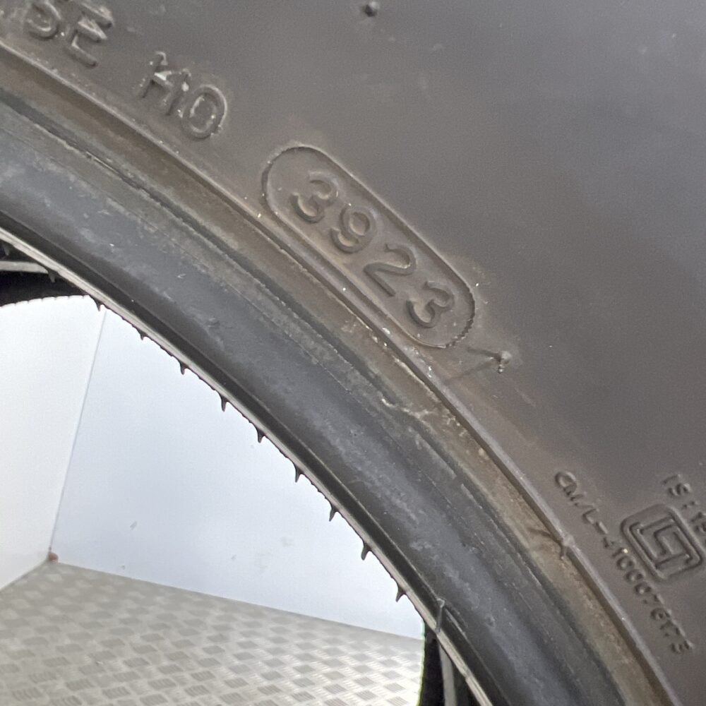 Pneumatici Usati 215 65 R17 99V HANKOOK Ventus S1EVO 3 Estive - immagine 9