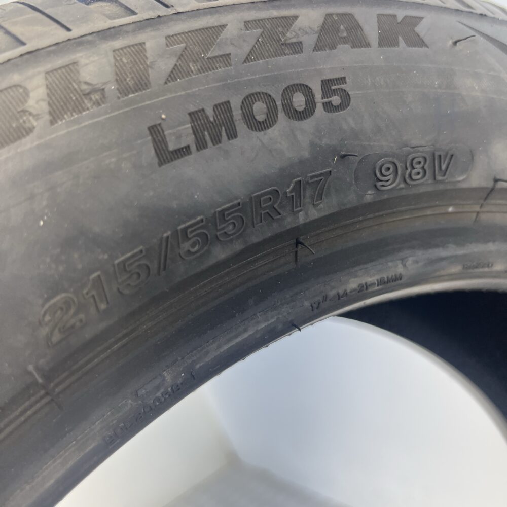 Gomma Usata 215 55 R17 98V Bridgestone Blizzak LM005 79% Invernale - immagine 7