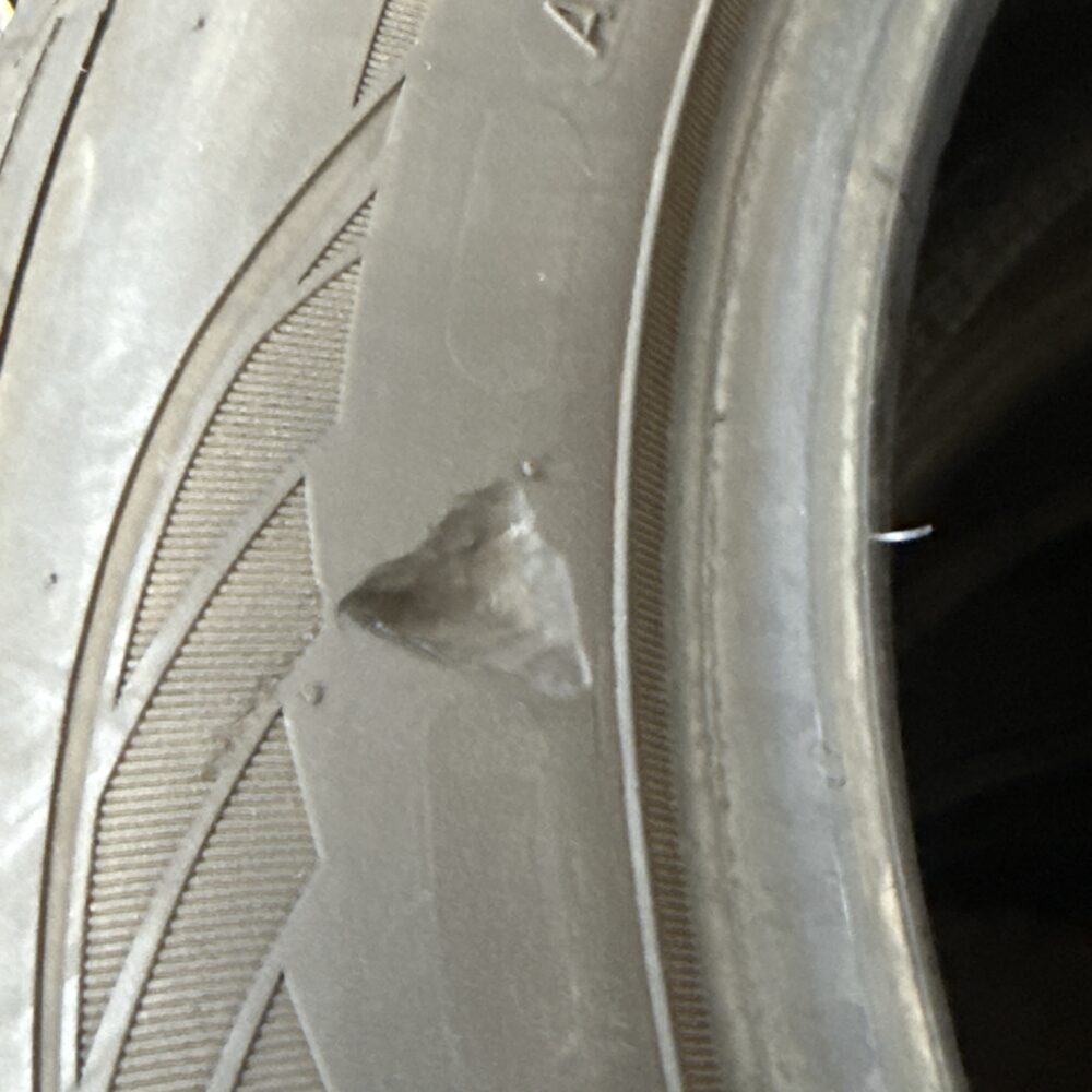Gomma Usata 195 55 R16 87T Esa Tecar Super Grip 9 HP Invernale - immagine 9