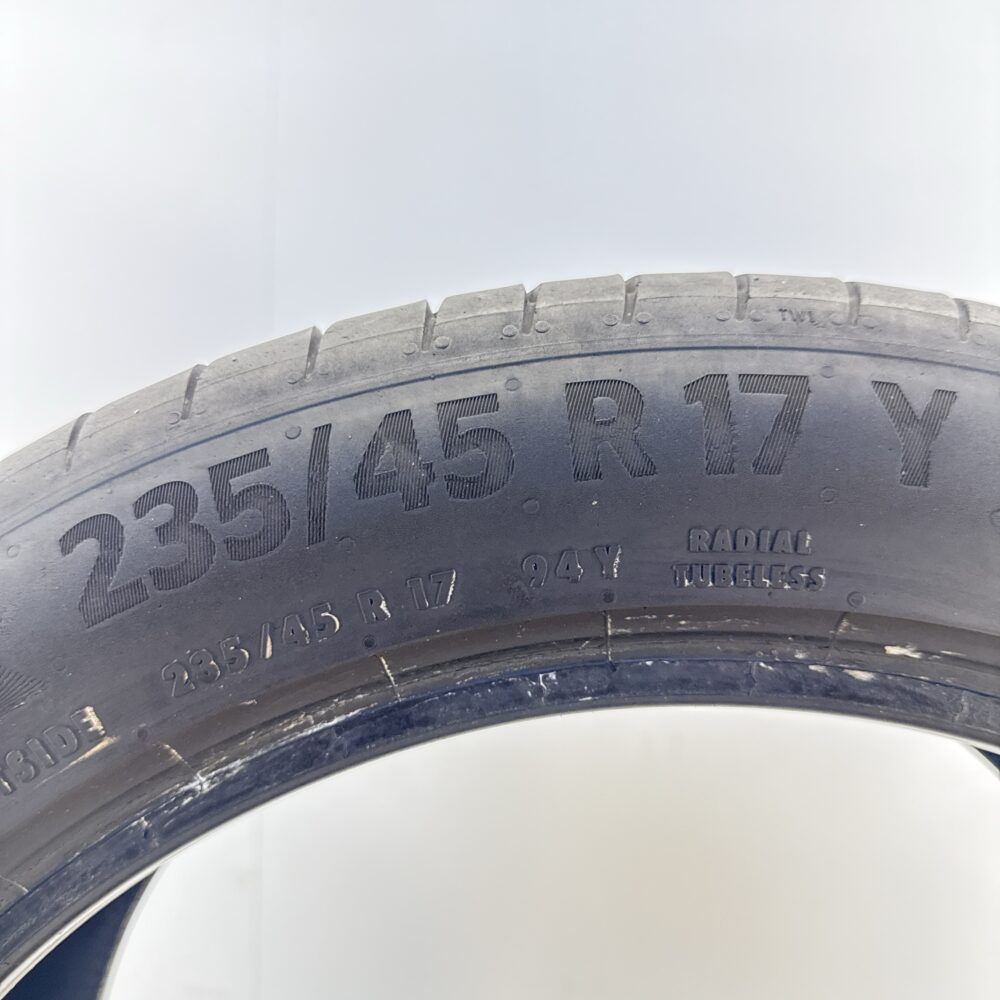 Gomme Usate 235 45 R17 94Y Continental Premium Contact 6 86% Estive - immagine 14