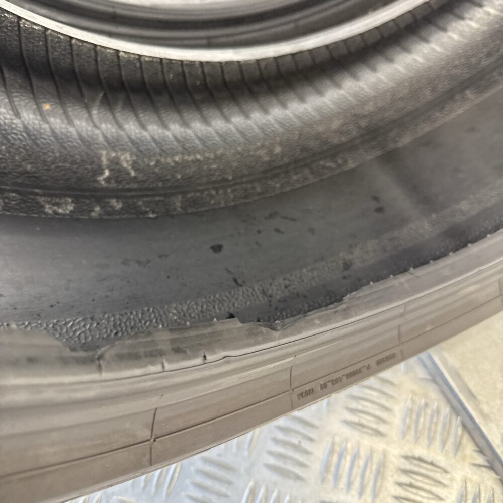 Gomme Usate 225 40 R19 93Y Pirelli P Zero RunFlat Estive - immagine 5