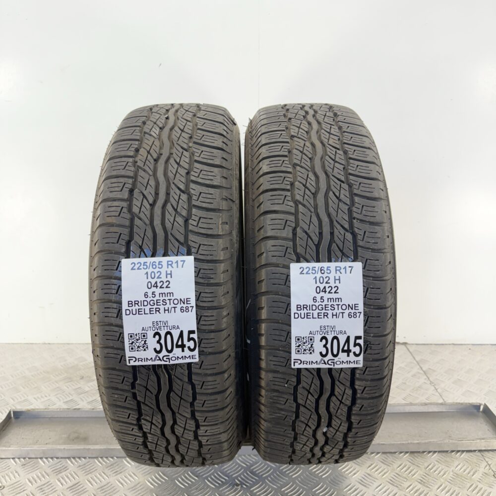 Gomme Usate 225 65 R17 102H Bridgestone Dueler H/T 687 93% Estive
