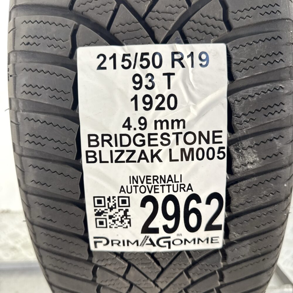 Gomma Usata 215 50 R19 93T Bridgestone Blizzak LM005 Invernale - immagine 3