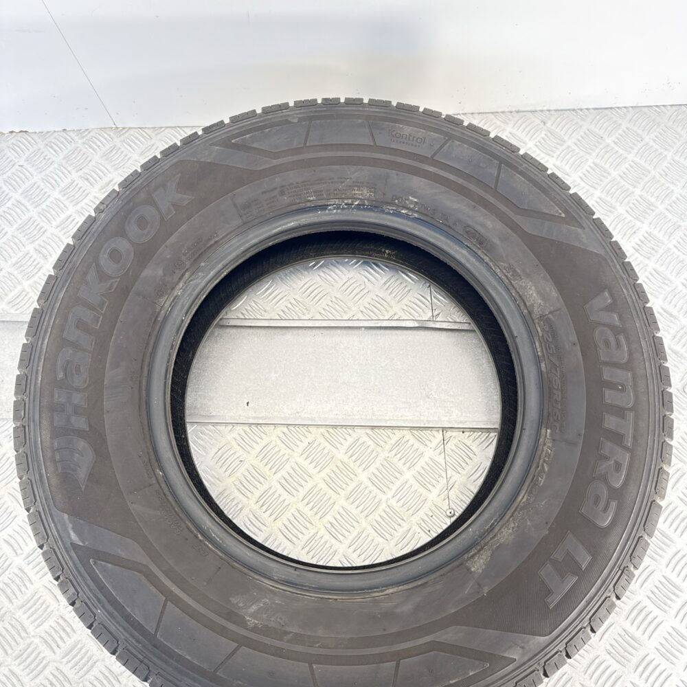 Gomma Usata 225 75 R16C 121/120R Hankook Vantra LT Estivo - immagine 6