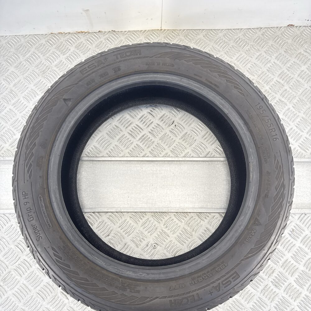 Gomma Usata 195 55 R16 87T Esa Tecar Super Grip 9 HP Invernale - immagine 6