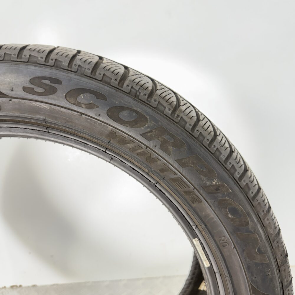 Gomma Usata 265 45 R20 104V Pirelli Scorpion Invernale - immagine 9