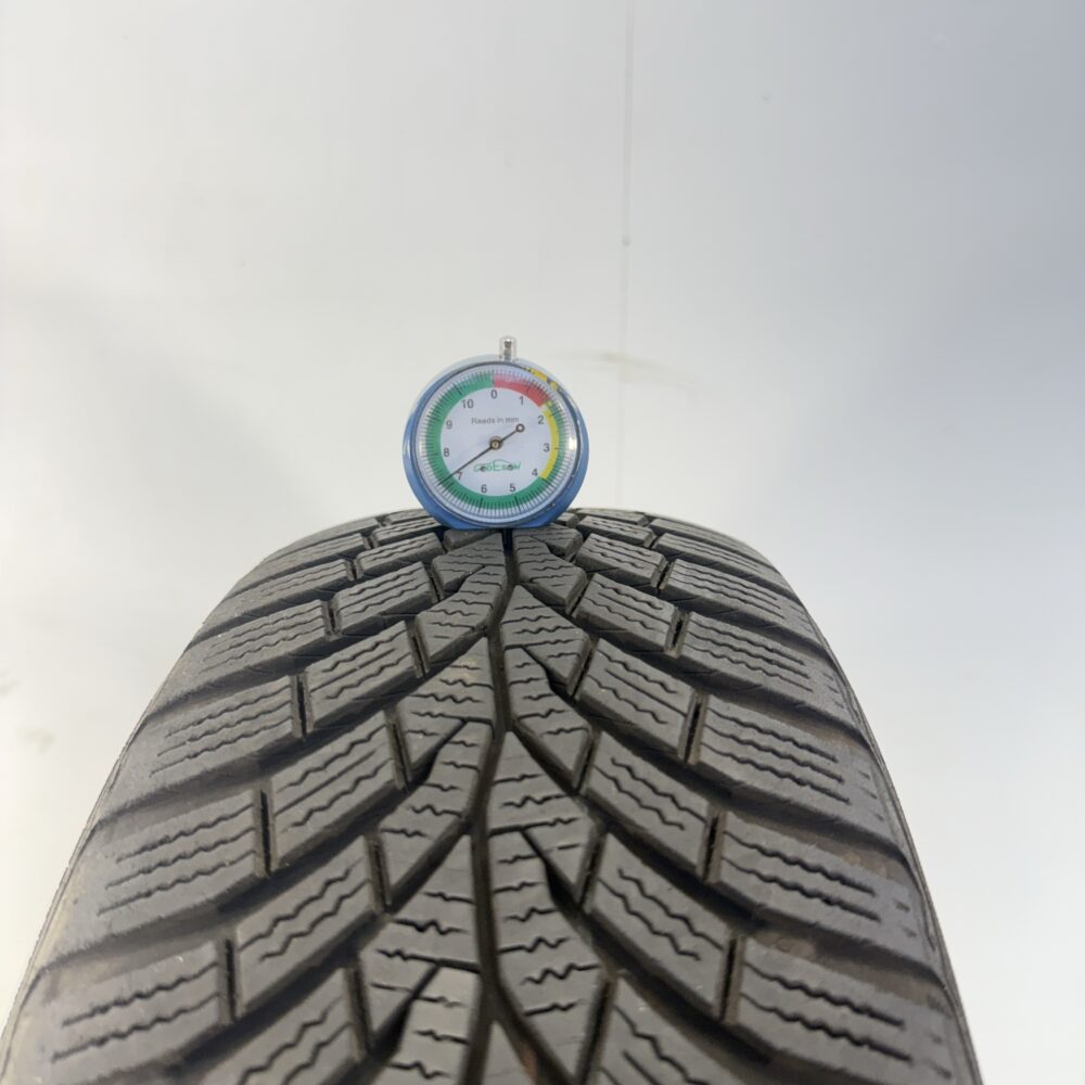Gomma Usata 185 60 R15 84T Continental Winter Contact TS870 90% Invernale - immagine 2