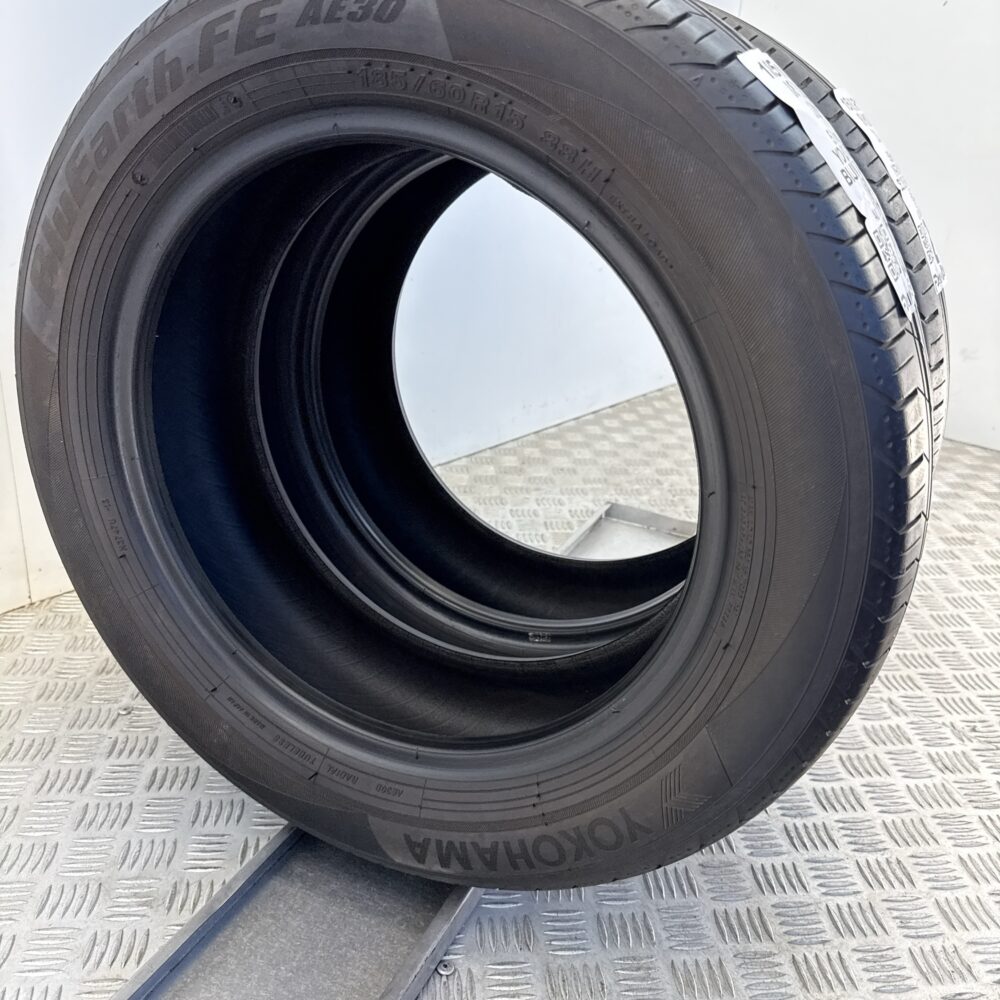 Gomme Usate 185 60 R15 XL 88H Yokohama Bluearth-FE AE30 80% Estive - immagine 14