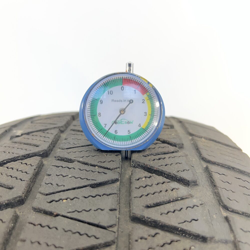 Gomma Usata 265 60 R18 110R Bridgestone Blizzak DMV3 83% Invernale - immagine 2