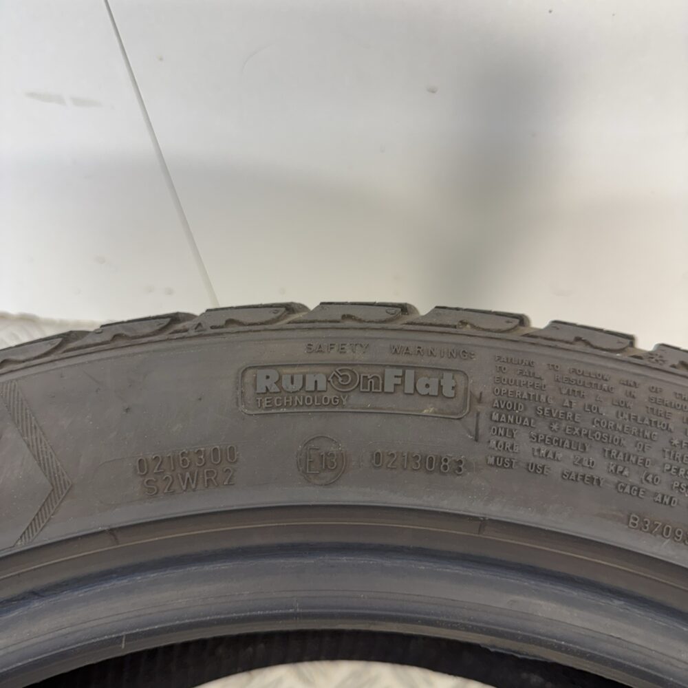 Gomma Usata 245 45 R18 XL 100V Goodyear Ultragrip 8 RunFlat Invernale - immagine 7