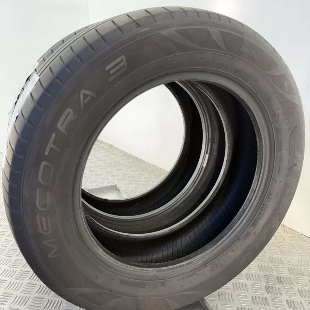 Gomme Usate 205 60 R16 96H Maxxis Mecotra 3 Estive - immagine 4