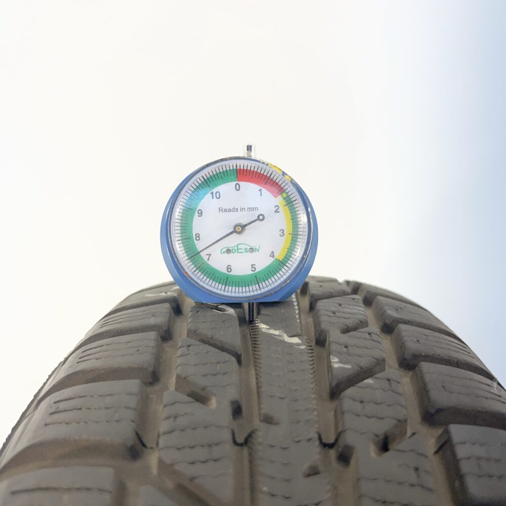 Gomma Usata 165 65 R13 77T Yokohama WDrive V903 93% Invernale - immagine 2