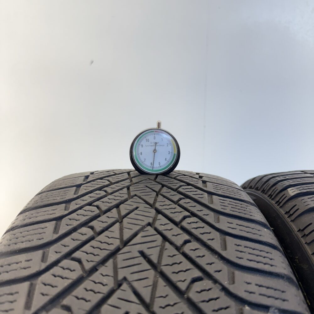 Gomme Usate 225 45 R18 XL 95V Pirelli Winter 2 Cinturato 83% Invernali - immagine 2