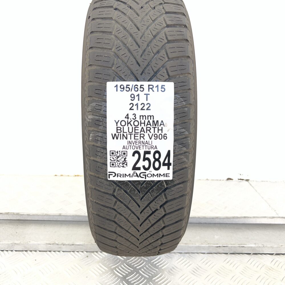 Gomma Usata 195 65 R15 91T Yokohama Bluearth Winter V906 Invernale