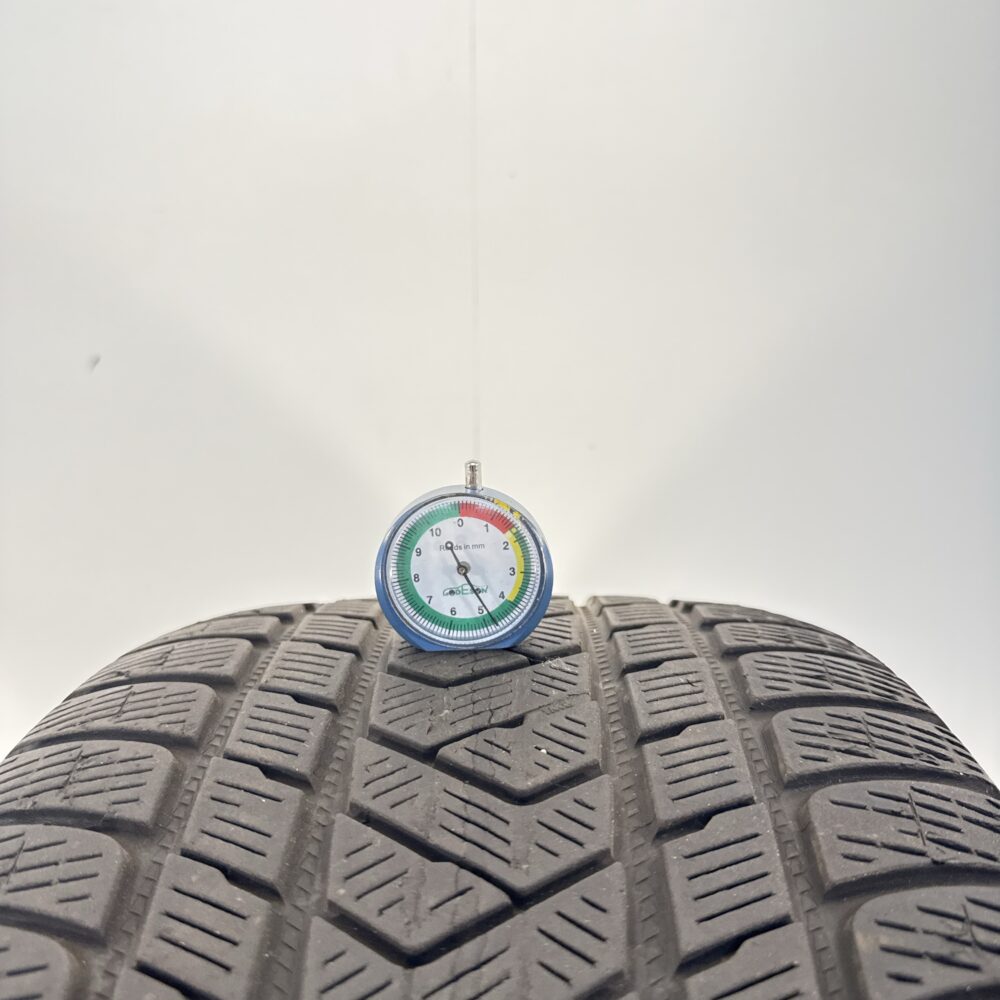 Gomma Usata 275 40 R21 XL 107V Pirelli Scorpion Winter Invernale - immagine 2