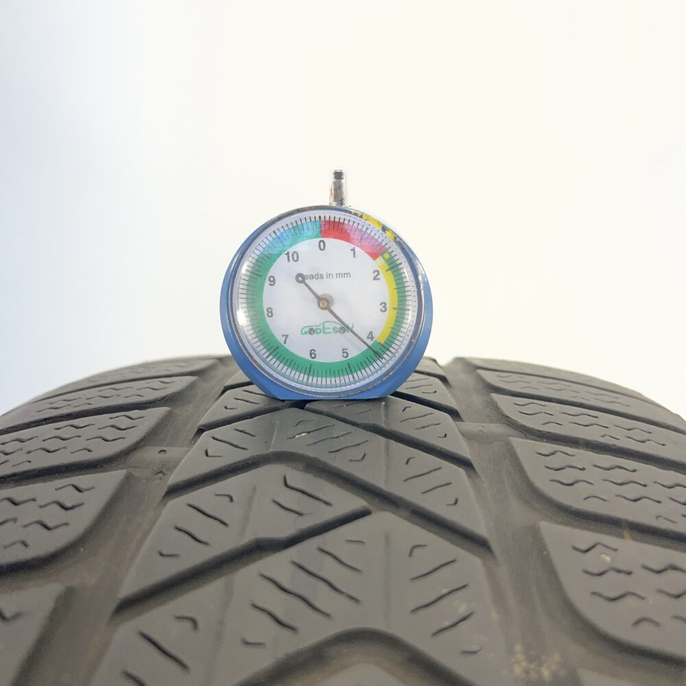 Gomma Usata 225 40 R18 92H Pirelli Sottozero 3 Invernale - immagine 2