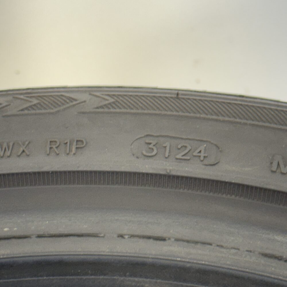 Gomme Usate 225 40 R19 XL 93V Rotalla Ice-Plus S210 Invernali - immagine 10