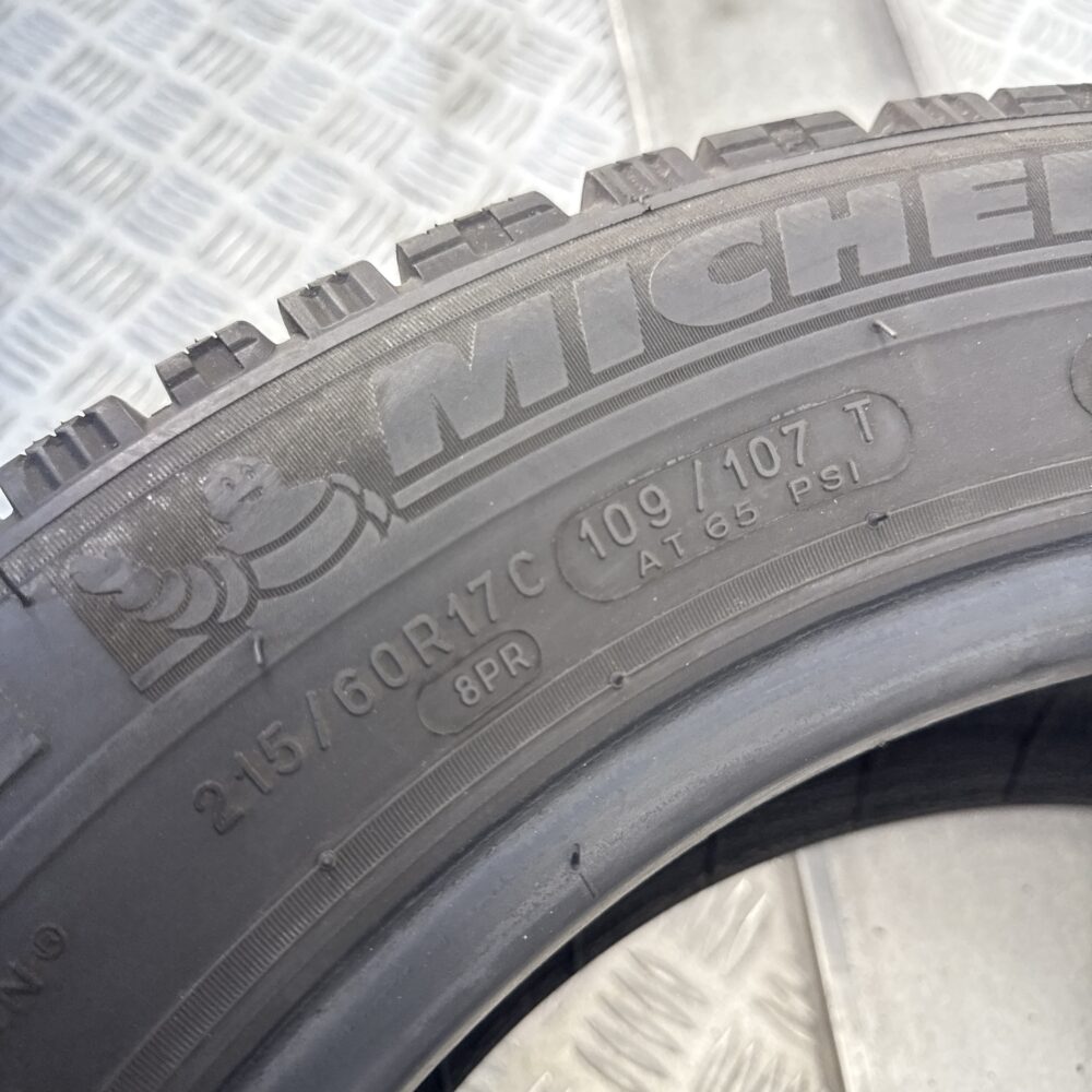 Gomma Usata 215 60 R17C 109/107T Michelin Agilis Alpin 73% Invernale - immagine 9
