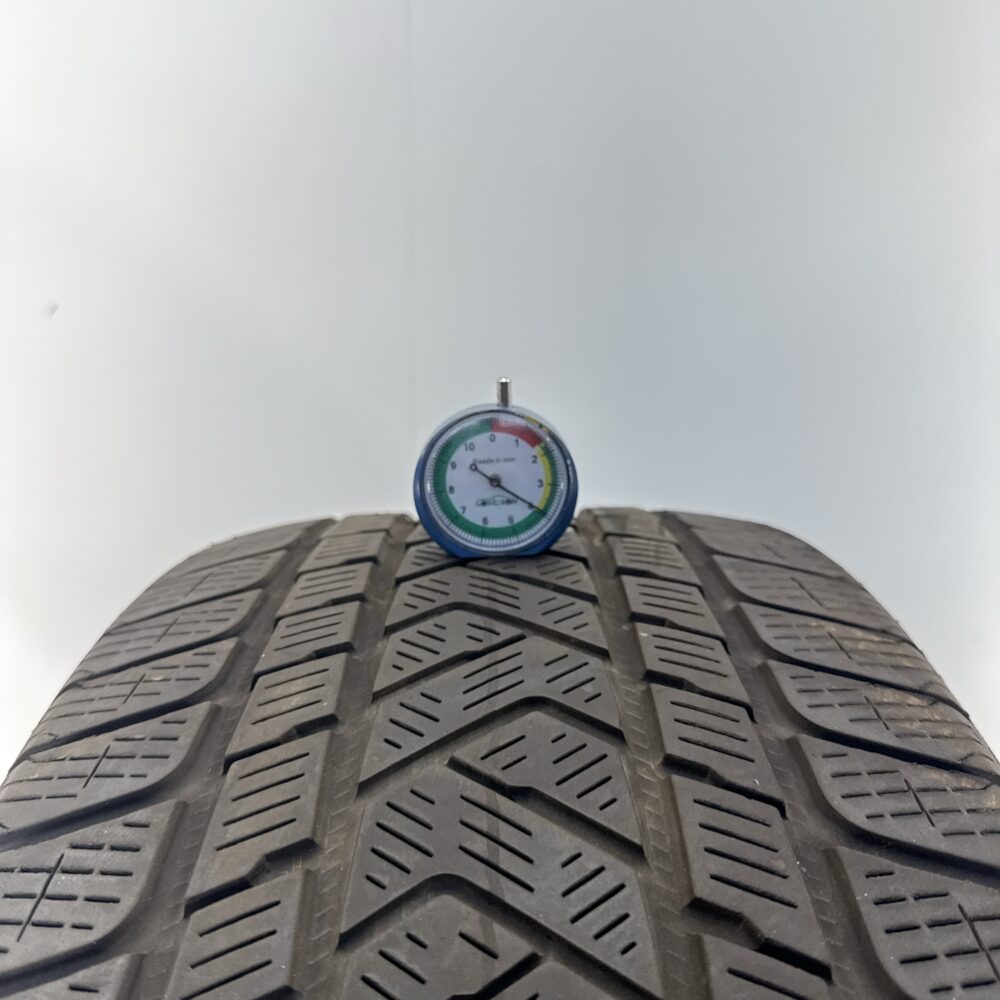 Gomma Usata 265 45 R20 104V Pirelli Scorpion Invernale - immagine 2