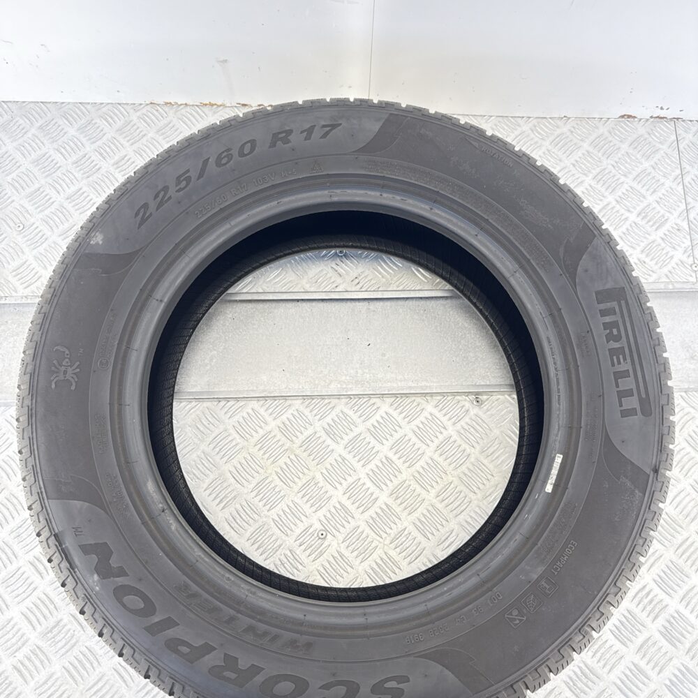 Gomma Usata 225 60 R17 XL 103V Pirelli Scorpion Winter Invernale - immagine 6