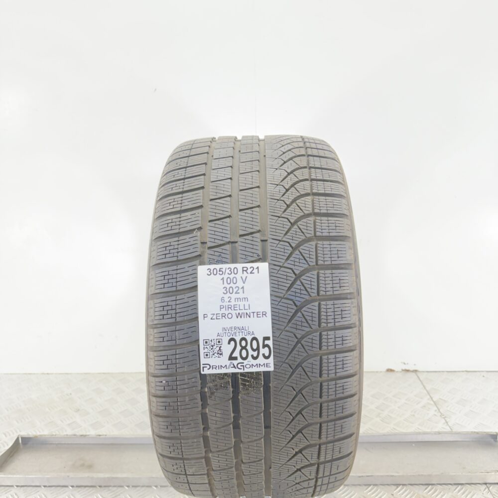 Gomma Usata 305 30 R21 100V Pirelli P Zero Winter 78% Invernale