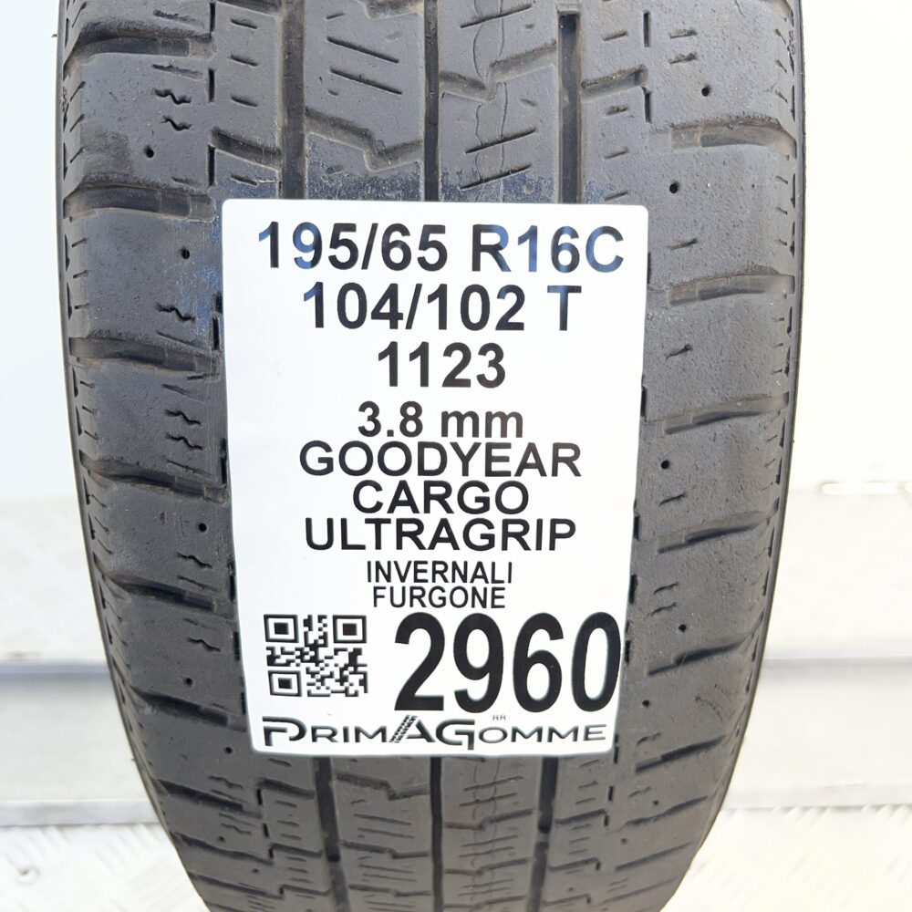Gomma Usata 195 65 R16C 104/102T Goodyear Cargo Ultragrip Invernale - immagine 3