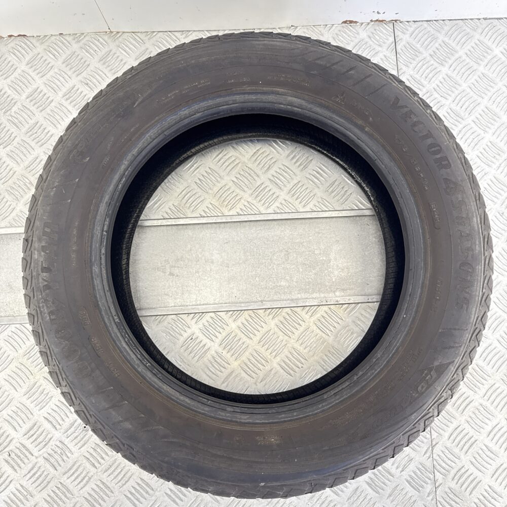 Gomme Usate 175 65 R15 84H GOODYEAR Vector 4S 4 Stagioni - immagine 10