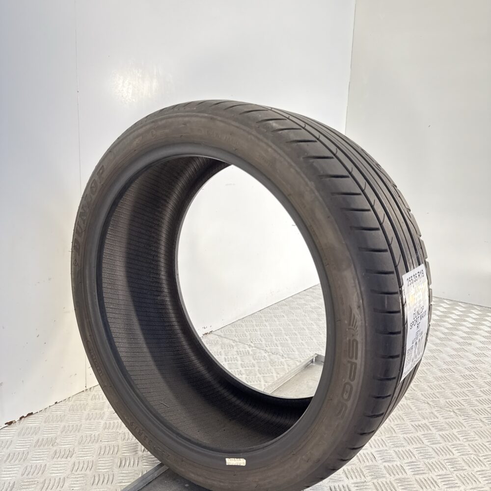 Gomma Usata 255 35 R19 XL 96Y Dunlop Sport Maxx RT 96% Estivo - immagine 5