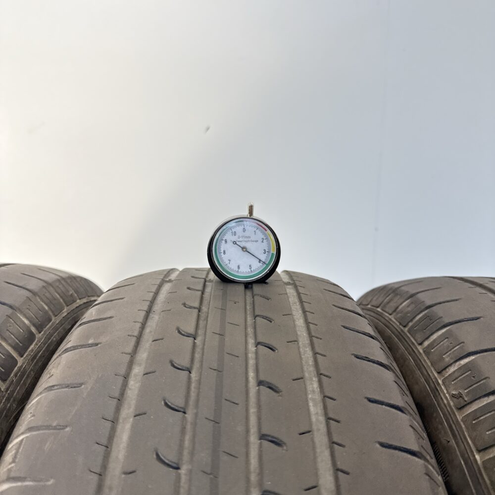 Gomme Usate 215 60 R17 96H Goodyear Efficient Grip SUV 4X4 Estive - immagine 3