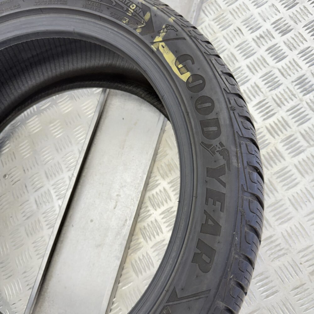 Gomme Usate 225 45 R18 95H GOODYEAR Ultragrip Performance 71% Invernali - immagine 7