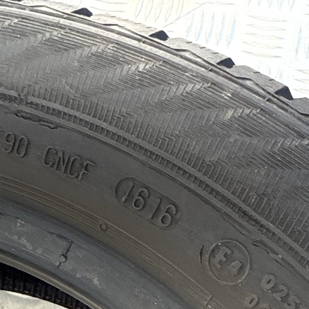Gomme Usate 185 60 R15 XL 88T Gislaved Eurofrost 5 Invernali - immagine 9