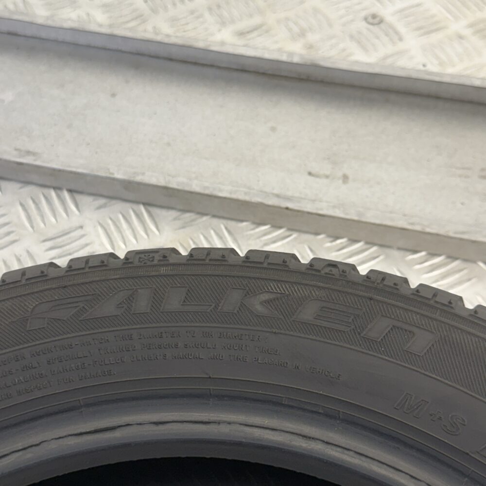 Gomme Usate 165 60 R15 77T Falken HS449 EURO WINTER 79% Invernali - immagine 7