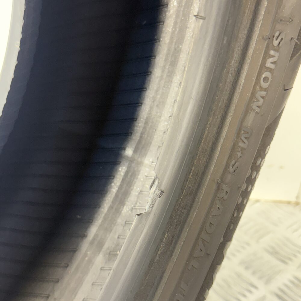 Gomme Usate 175 65 R14 82T KUMHO WINTERCRAFT WP51 71% Invernali - immagine 13