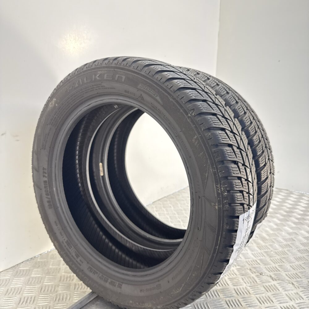 Gomme Usate 165 60 R15 77T Falken HS449 EURO WINTER 79% Invernali - immagine 5