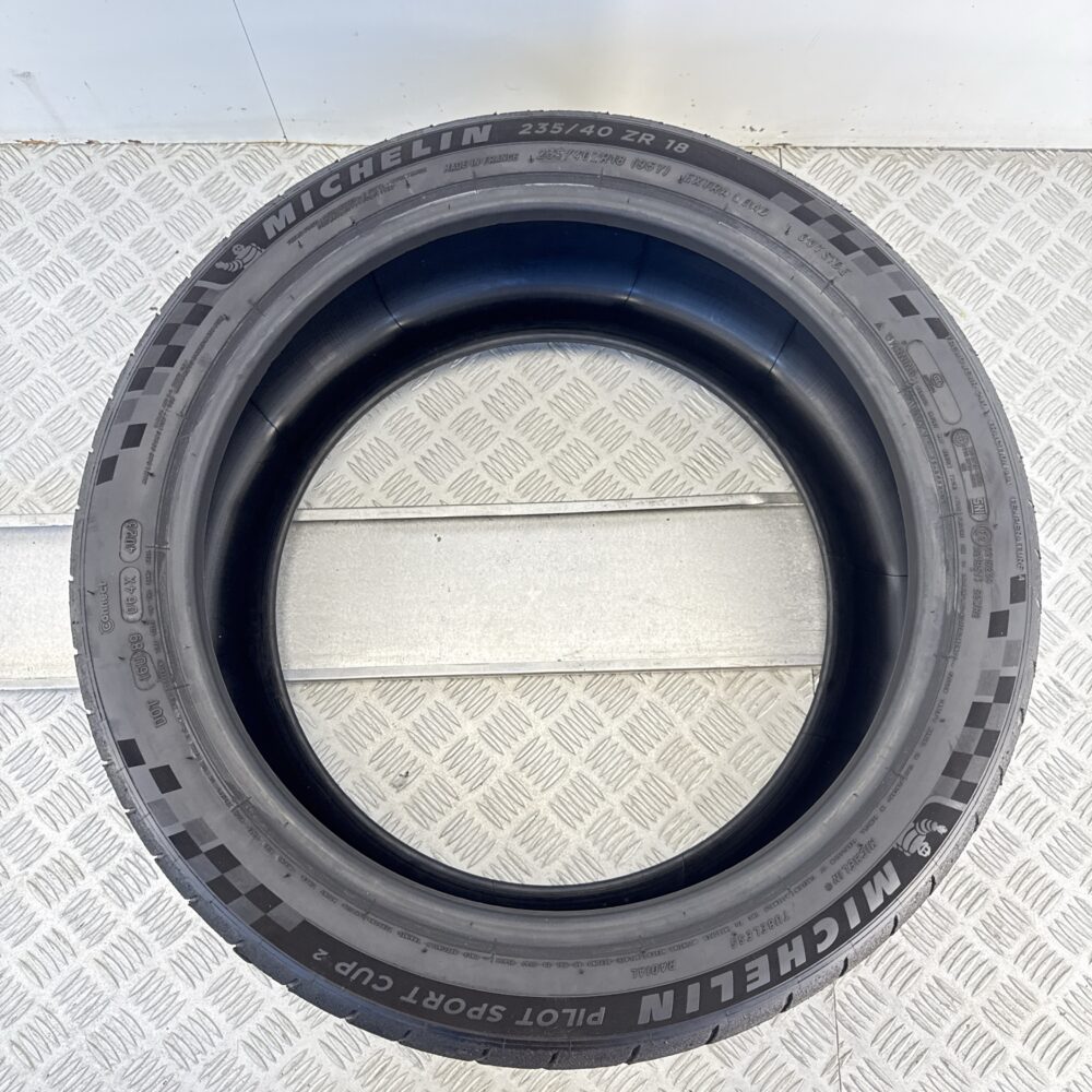 Gomme Usate 235 40 ZR18 95Y XL Michelin Pilot Sport Cup 2 Connect Semi-Slick Estive - immagine 10