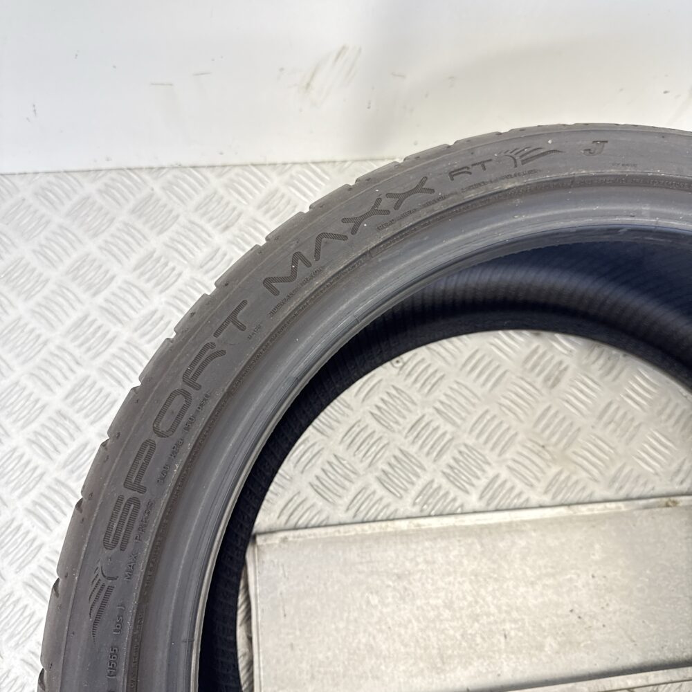 Gomma Usata 255 35 R19 XL 96Y Dunlop Sport Maxx RT 96% Estivo - immagine 9
