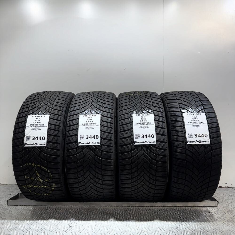 Gomme Usate 225 40 R18 92V XL Bridgestone Blizzak Driveguard LM005 Invernali