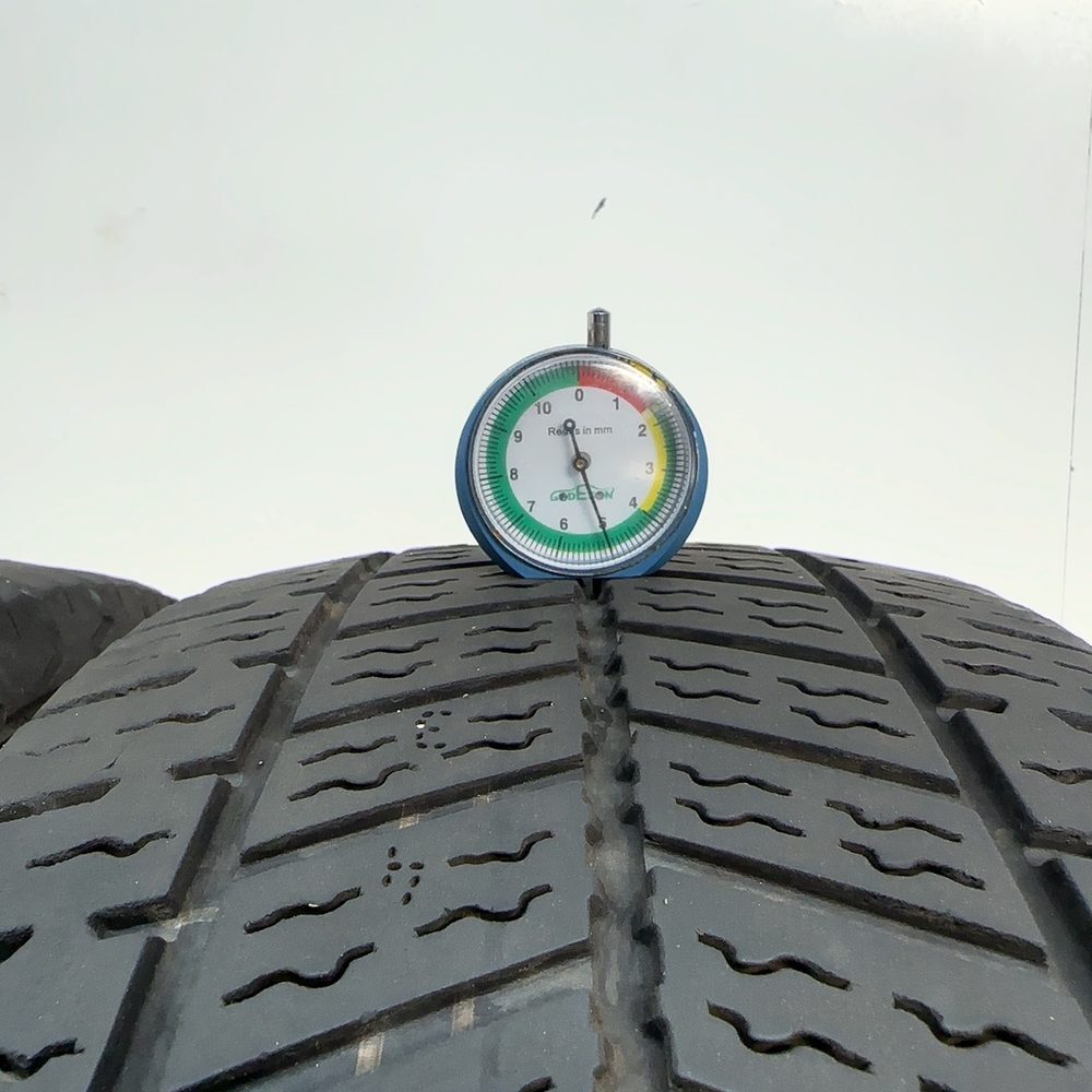 Gomme Usate 235 65 R16C 115/113R Continental Vancontact A/S Ultra 71% 4 Stagioni - immagine 2