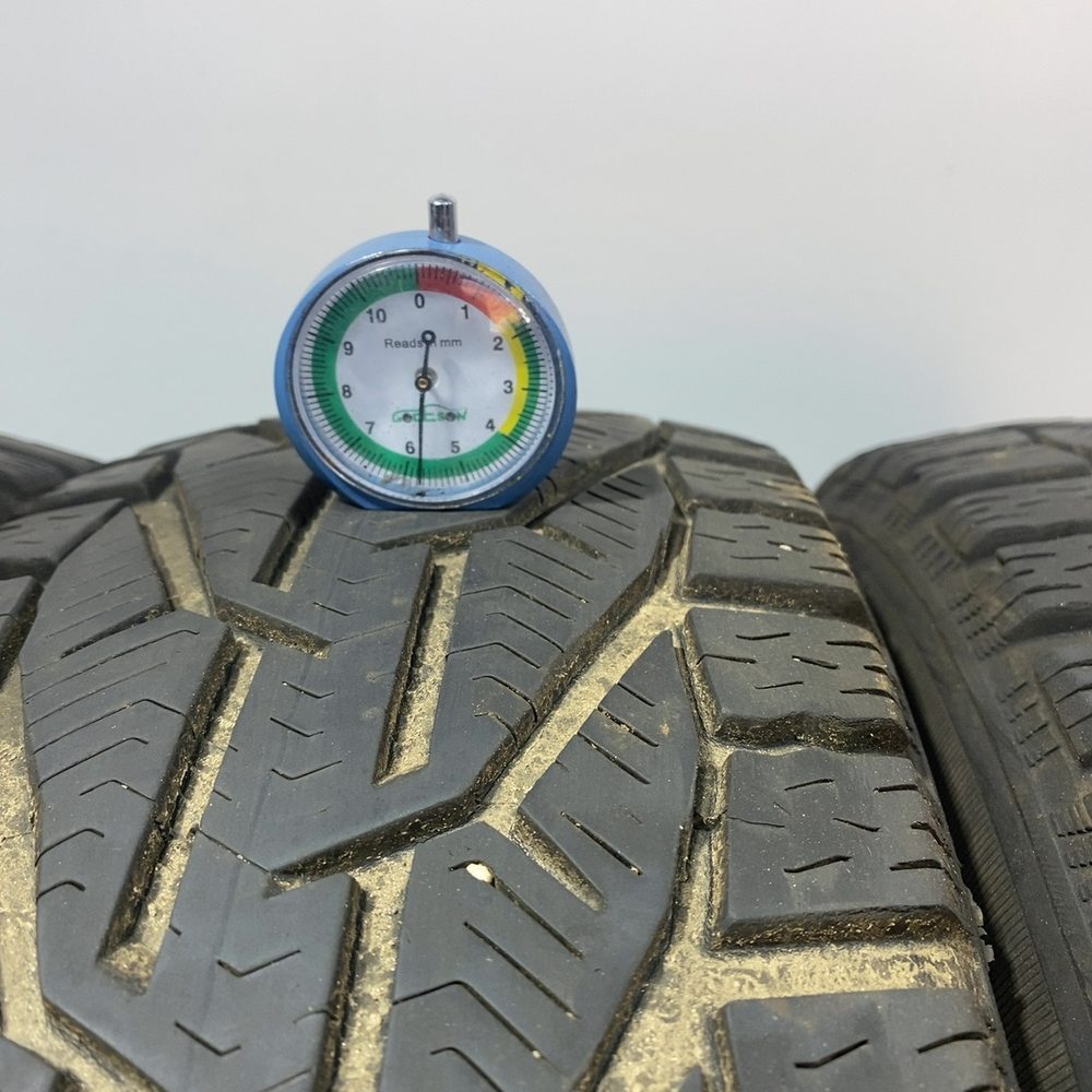Gomme Usate 205 65 R16 95H Riken Snow 71% Invernali - immagine 2
