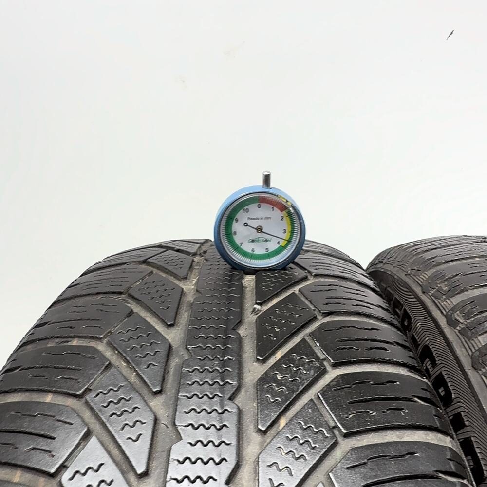 Gomme Usate 215 60 R17 96H Semperit Master-Grip 2 Invernali - immagine 2