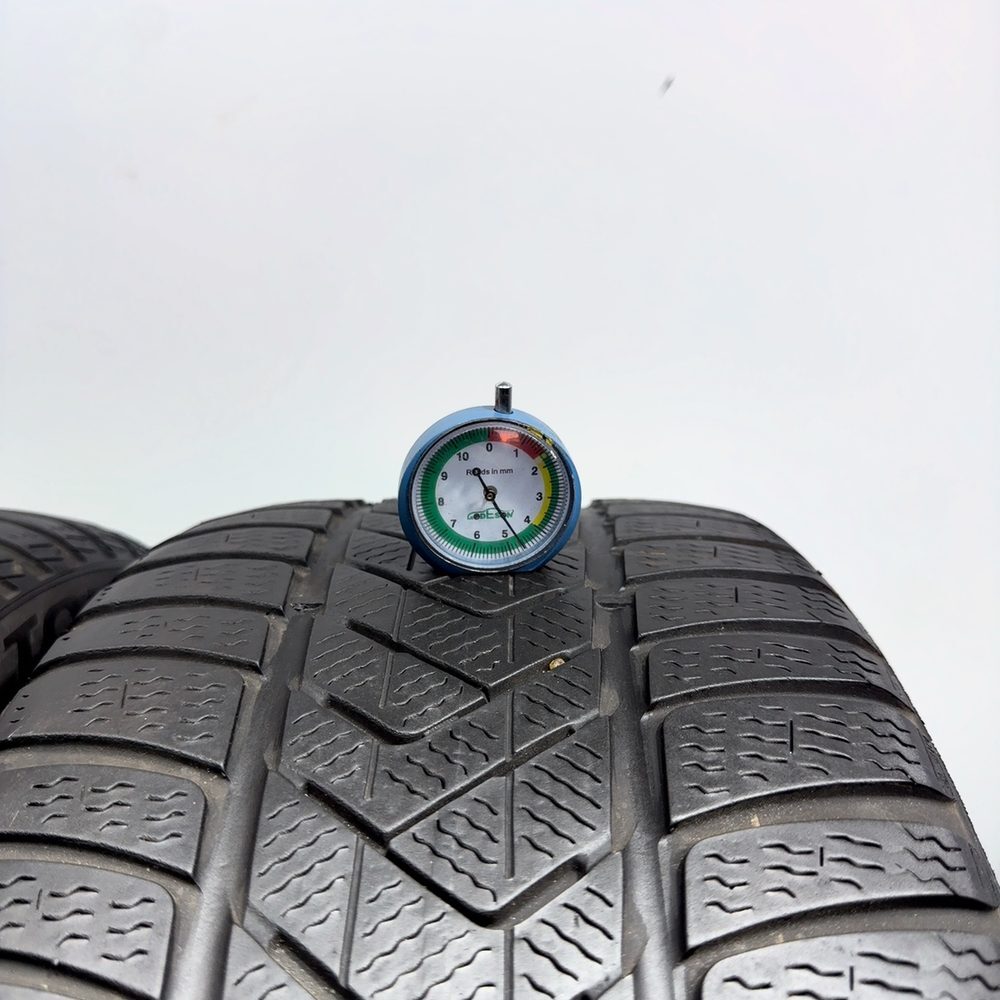 Gomme Usate 275 35 R19 100V Pirelli Winter Sottozero 3 RunFlat Invernali - immagine 2