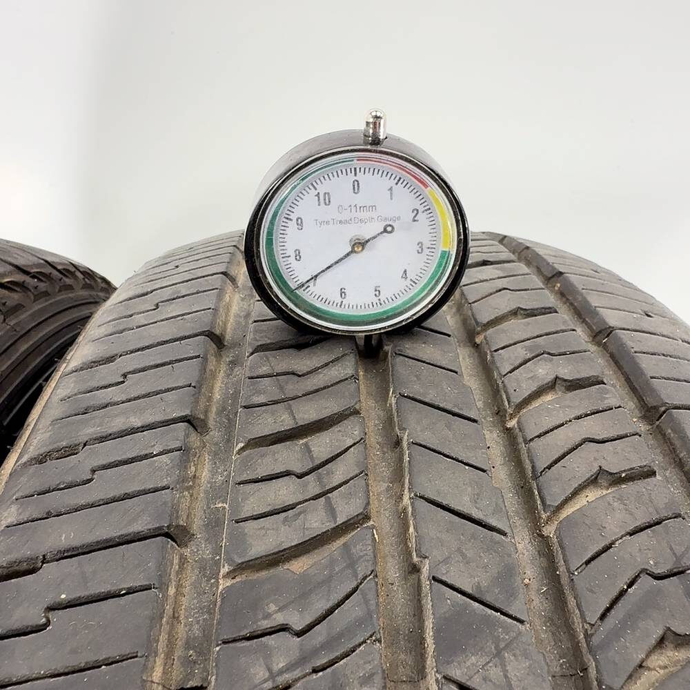 Gomme Usate 225 65 R17 102H KUMHO ROAD VENTURE APT 98% Estive - immagine 2