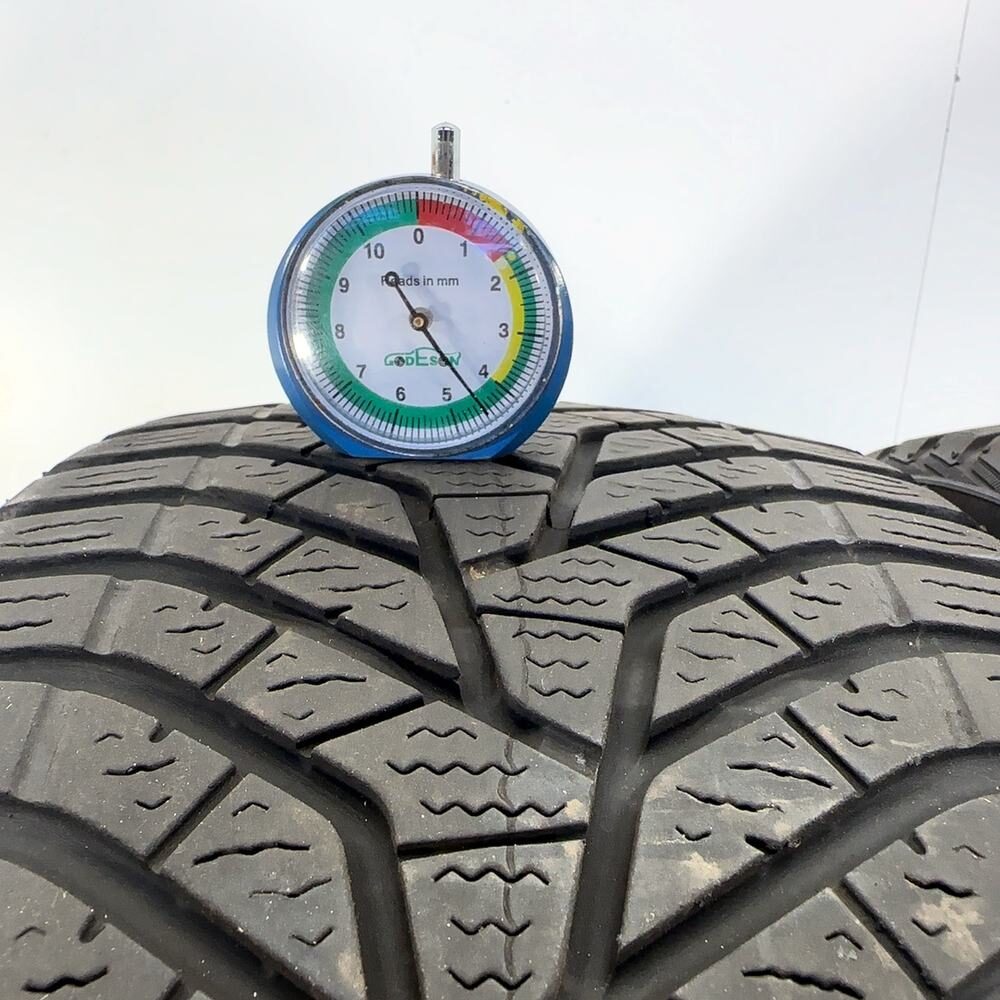Gomme Usate 205 45 R17 88V XL Yokohama Bluearth*Winter V905 Invernali - immagine 2